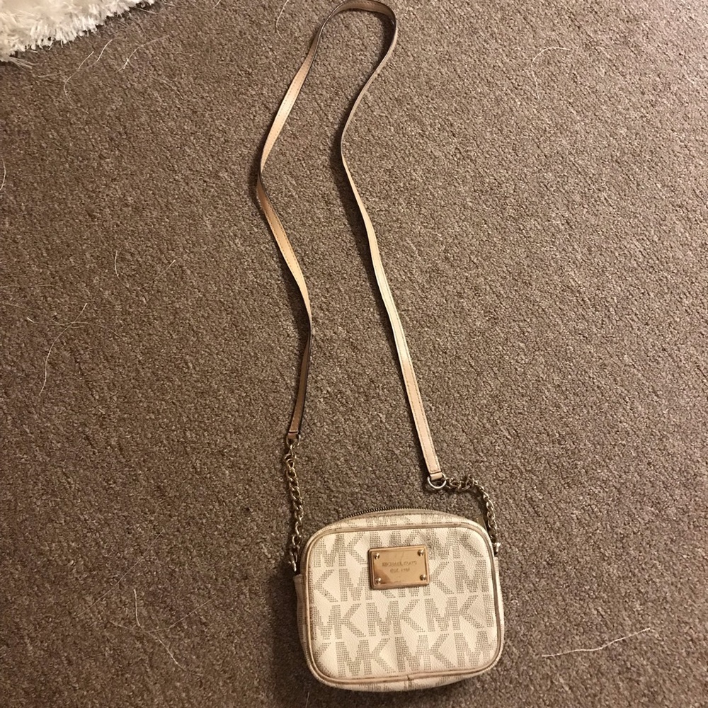 Michael Kors crossbody purse